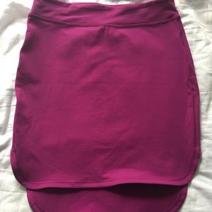 Size 6 Lululemon Skirt